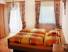 Zimmer in Langenneufnach im Erholungsgebiet Augsburg